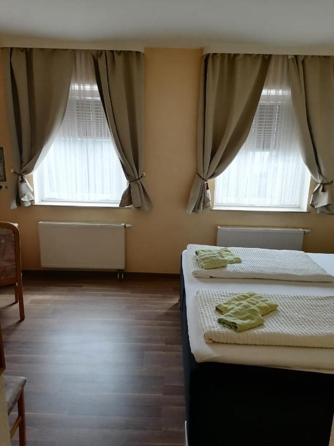 Pension Kuehnauer Hof Dessau-Rosslau 外观 照片