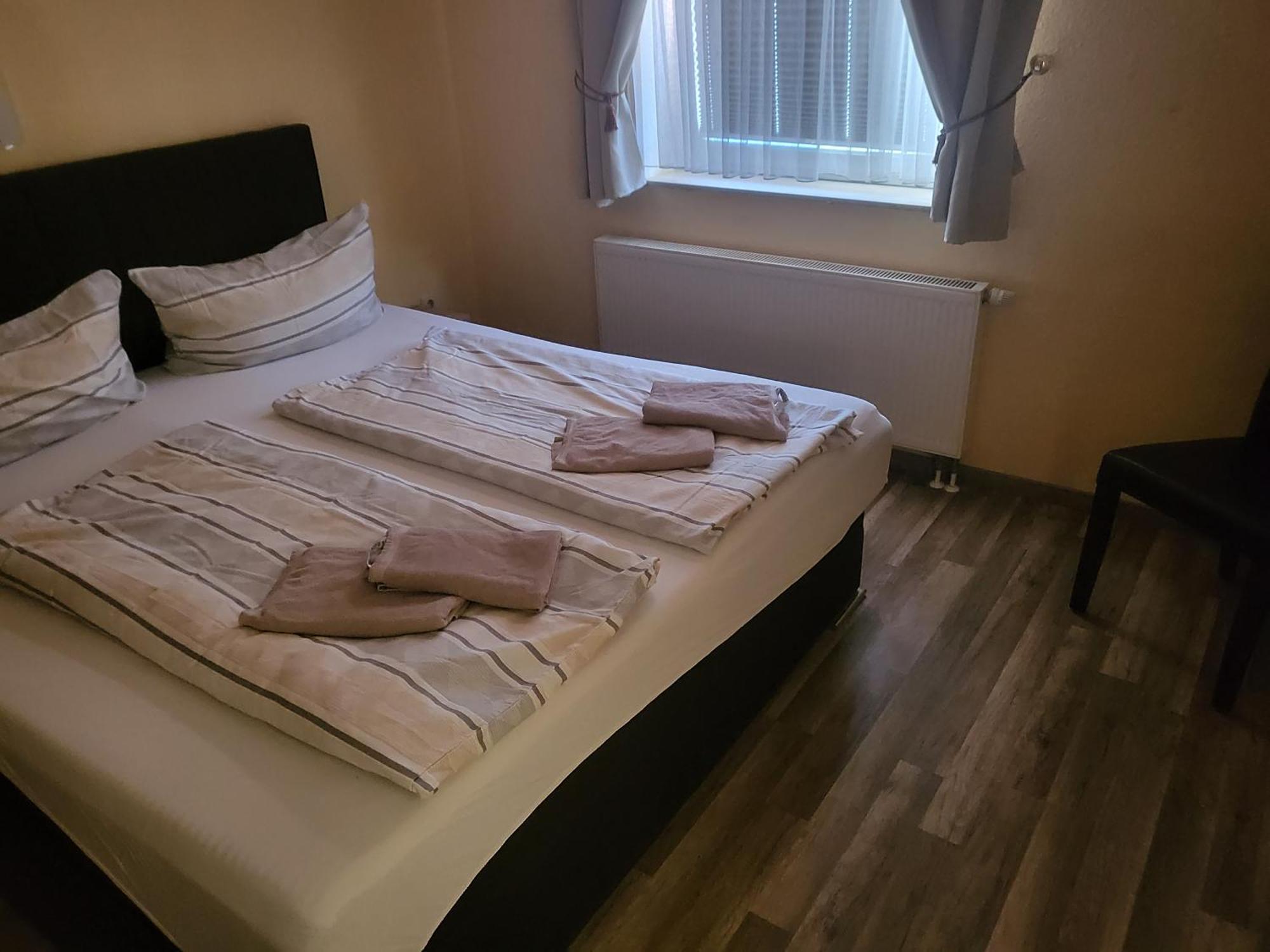 Pension Kuehnauer Hof Dessau-Rosslau 外观 照片
