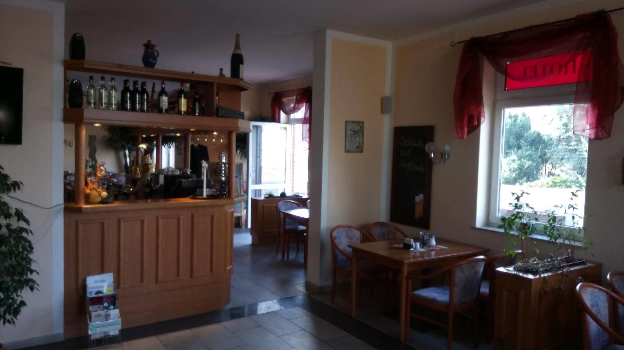Pension Kuehnauer Hof Dessau-Rosslau 外观 照片